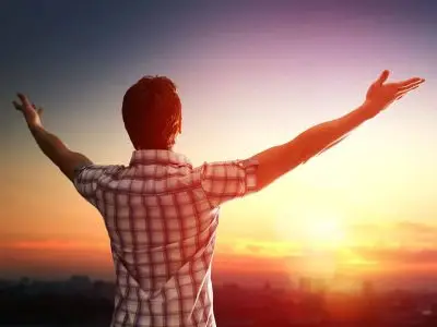 اثر توجه به داشته ها و نداشته ها در زندگی, توجه به داشته ها در قانون جذب، جه به داشته ها, داشتن خواسته ها, سعیدپورندی, شکرگزاری داشته ها, قانون ارتعاش, قانون جذب, قانون جذب سعید پورندی، شکرگزاری داشته ها، توجه به داشته ها،